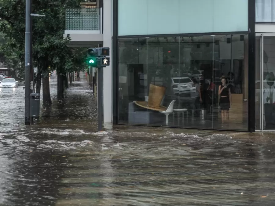 El agua del Río de la Plata podría avanzar sobre Palermo, Belgrano, Núñez, Puerto Madero, y la Reserva Ecológica Costanera Sur.