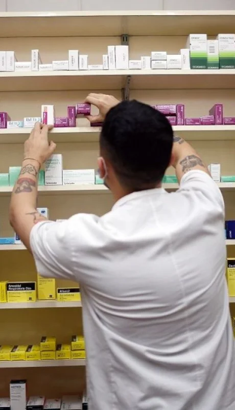 "Cuando Sturzenegger se mete en el tema de salud, se nota que no sabe nada. Sabrá de números, pero no de salud" (Ricardo Aizcorbe)