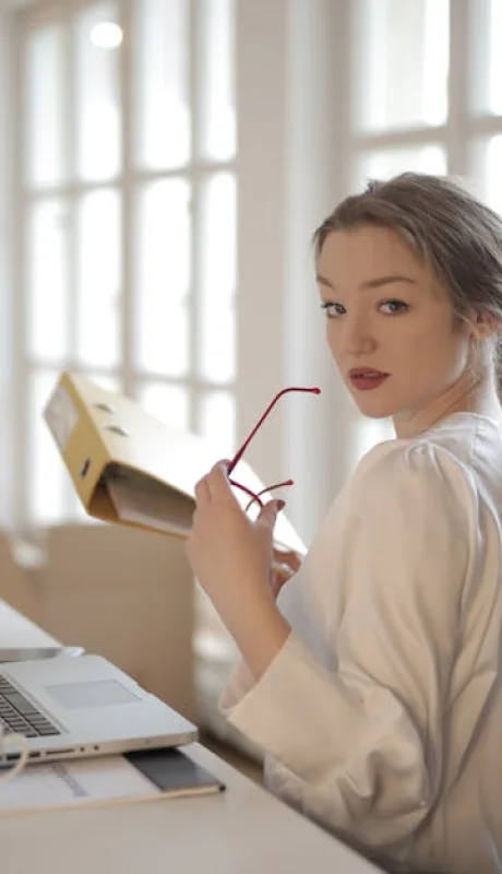 Feliz Día de la Secretaria: los motivos por los que se celebra hoy