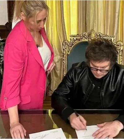 Por decreto, Milei restringió el acceso a la información pública del Gobierno