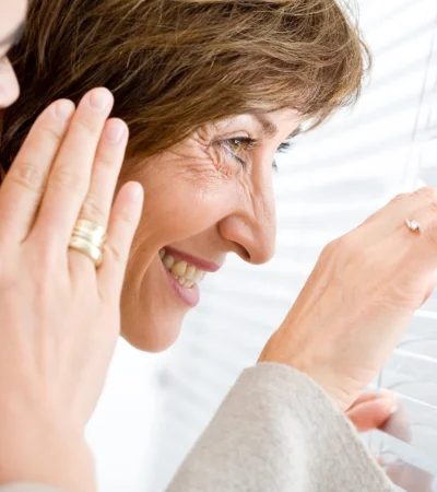 Hablar de los demás, ¿está bien o está mal? Aquí te lo contamos y te vas a sorprender