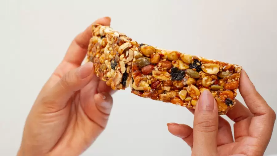 Eliminar 10 gramos de azúcar añadido al día es similar a retrasar el reloj biológico en 2,4 meses