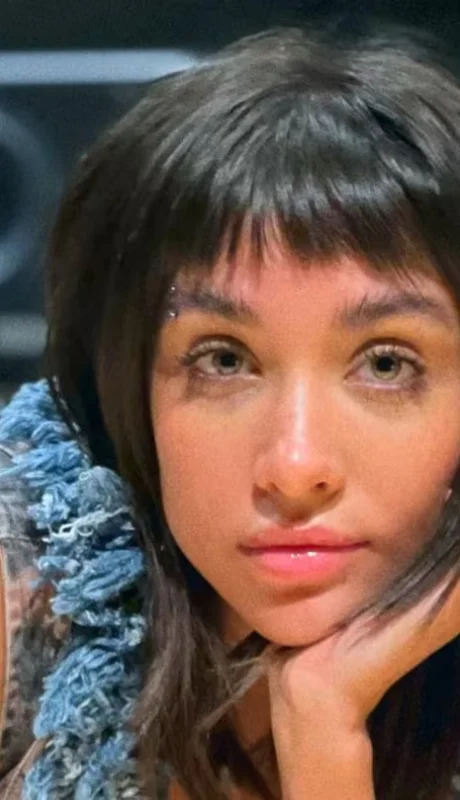 María Becerra publicó un comunicado para llevar tranquilidad a sus seguidores