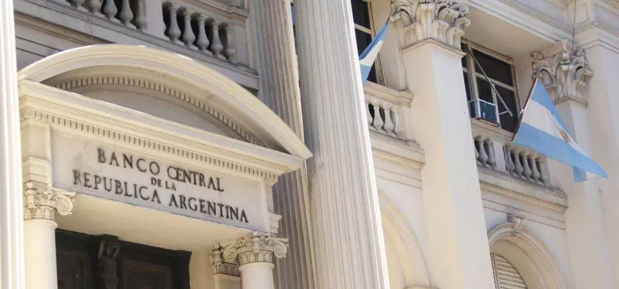 El BCRA salió a comprar 92 millones de dólares, y las reservas se ubican ahora en los 27.439 millones