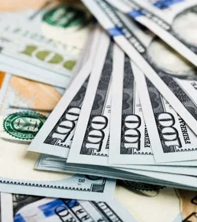 Sube el dólar blue y alcanzó el precio más alto en seis meses