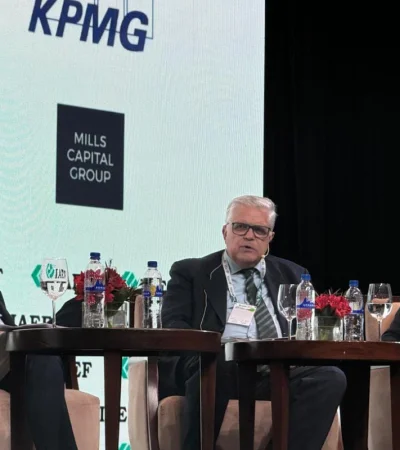 Ricardo López Murphy disertó sobre "integración política y cuestiones que no se discuten".