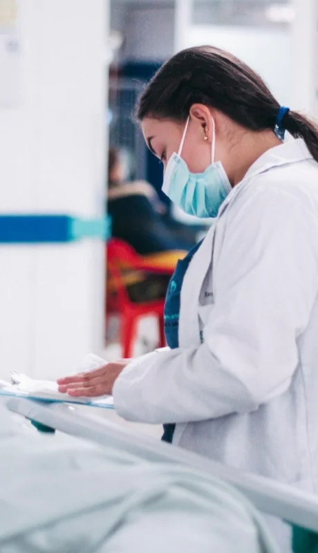 Para los encuestados, los aportes destinados a salud, educación, ciencia y cultura no deben ser recortados. (Imagen: web)