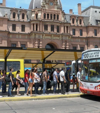 Continúa la lucha por los subsidios al transporte público en el interior