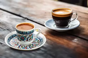 Para qué usaban el platito del café siglos atrás