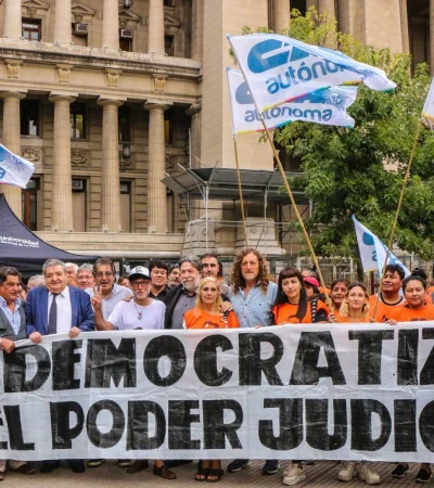 "El paro estaba diseñado porque todavía no tenemos la recomposición de julio y agosto del 2024" (Julio Piumato)