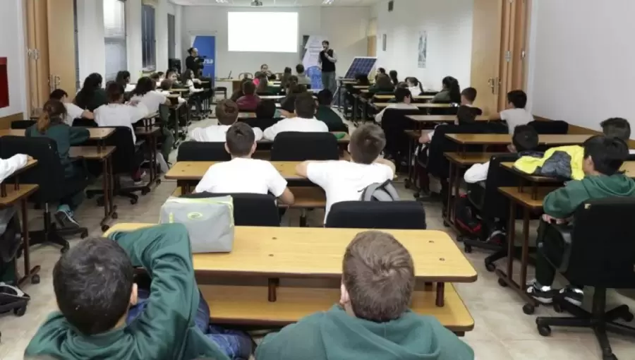 "Contamos con el 100% de los chicos presentes en el aula. Es algo positivo, para ver después qué hacer con los aprendizajes" (Leyre Sáenz Guillén)