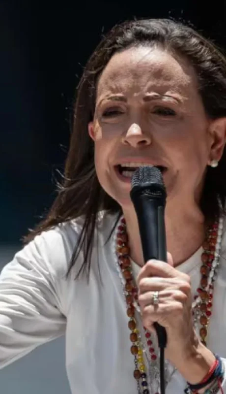 "Están tratando de entrar a mi hogar", el alarmante posteo de María Corina Machado