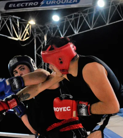 El Guantes de Oro brilló en la Federación/Jorge Márquez