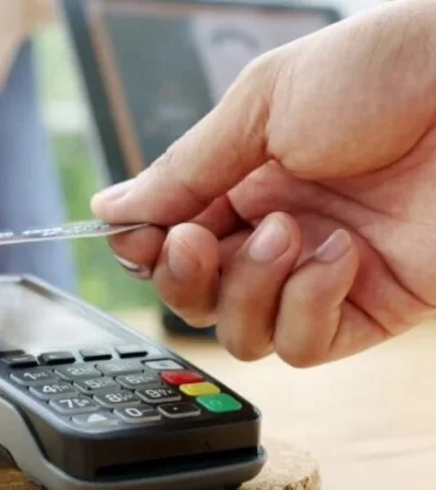 Los rechazos de tarjetas de crédito preocupan al sector comercial