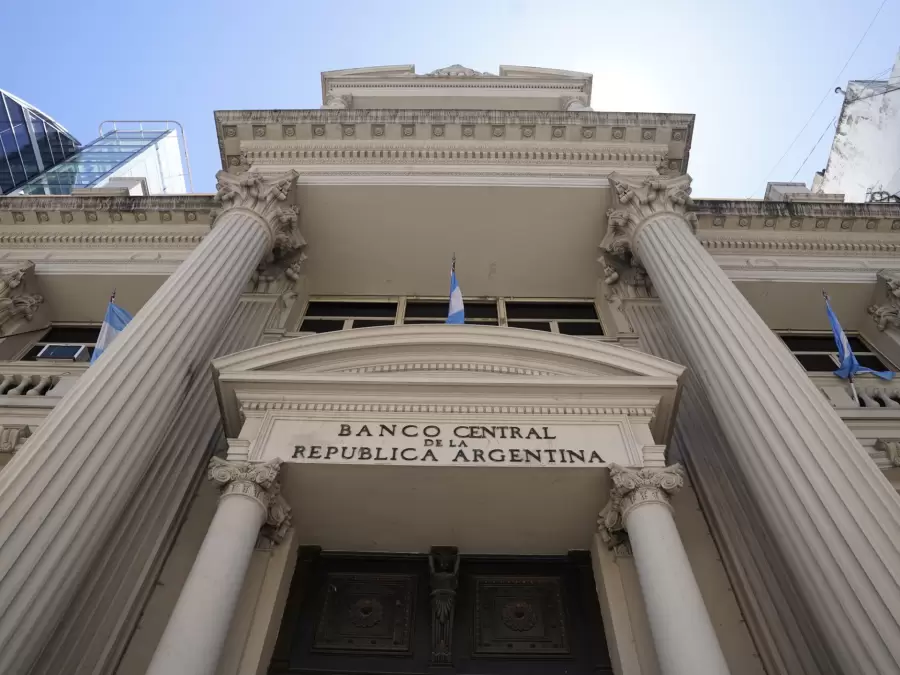 El incremento de los depósitos en dólares ayuda al poder de fuego del Banco Central. (Foto: web)