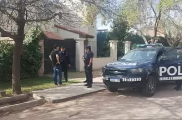 Padre e hijo heridos en un violento asalto