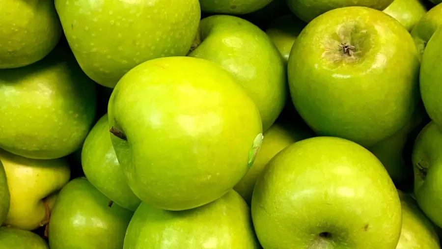 Las manzanas verdes son más adecuadas para quienes desean controlar los niveles de azúcar