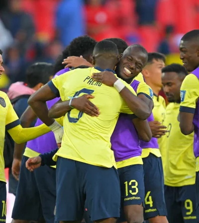 La celebración de los ecuatorianos tras el triunfo ante Perú