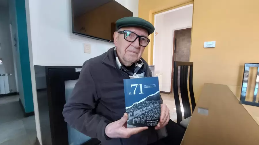 Su libro "El 71, la gesta fundacional de las maestras mendocinas" contó con la aprobación y el auspicio del Senado de la provincia de Mendoza