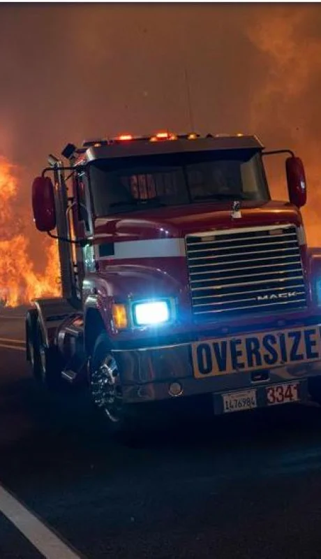 Los incendios acechan a la segunda ciudad más grande de Estados Unidos.