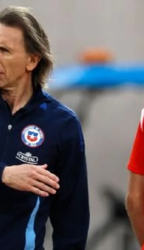 El atacante chileno fue sustituído a los 35 del primer tiempo