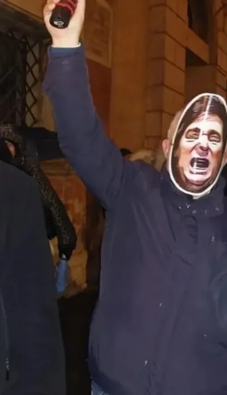 Ahora varios dicen ser "libertarios" por estar en sintonía con el poder./