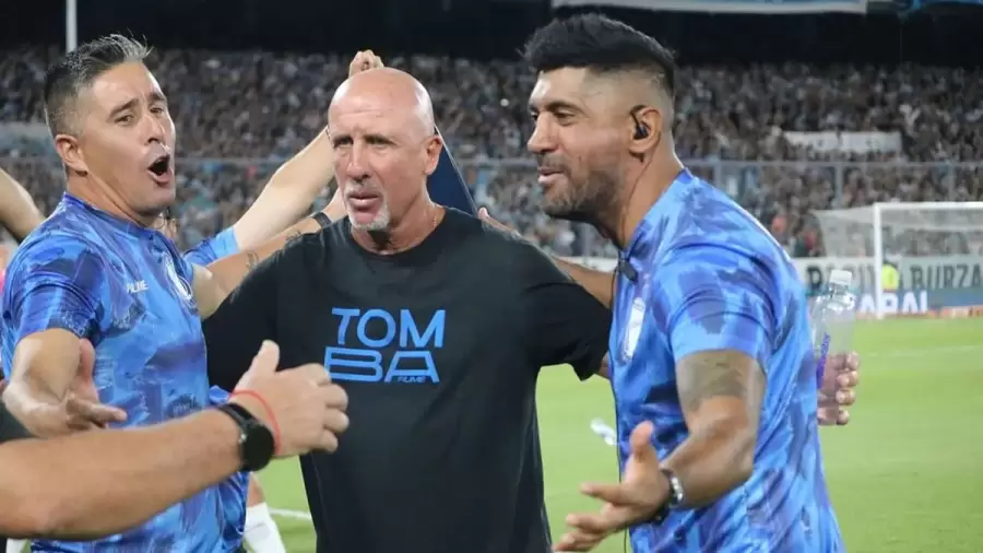 El Gato confía en su cuerpo técnico. Foto: x.