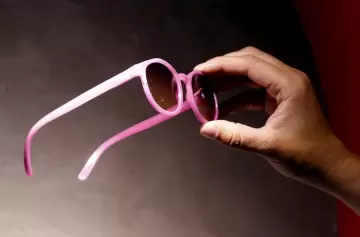 ¿Los usarías? Fabricarán anteojos con desechos de comida