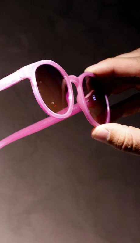 ¿Los usarías? Fabricarán anteojos con desechos de comida