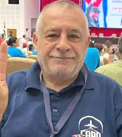 El sindicalista se fue con su esposa y sus tres hijas un día antes del paro