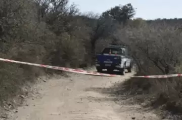 Asesinaron a reconocida escritora cordobesa: su cuerpo fue encontrado en un río
