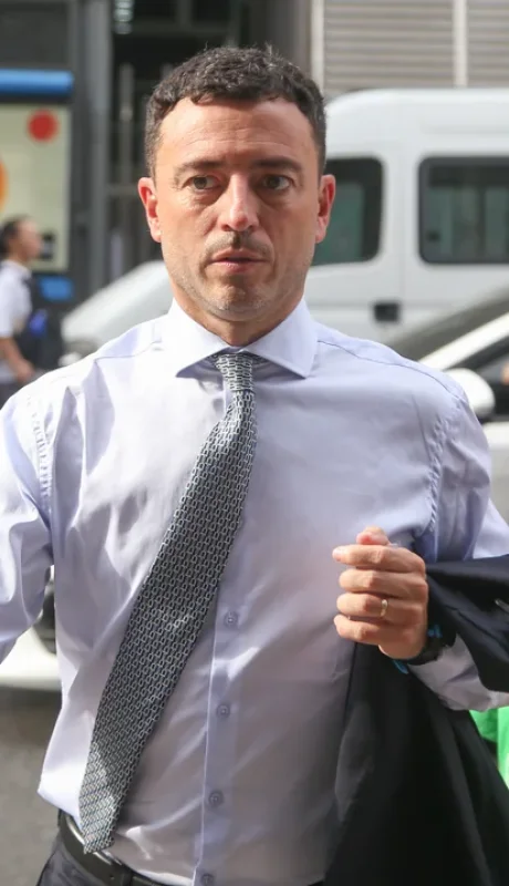 Rodrigo De Loredo en una dura encrucijada partidaria