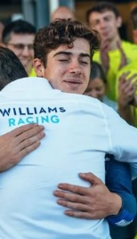 El jefe de Williams Racing, James Wowles junto con Franco Colapinto