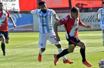 El Cruzado sigue golpeando las puertas del reducido