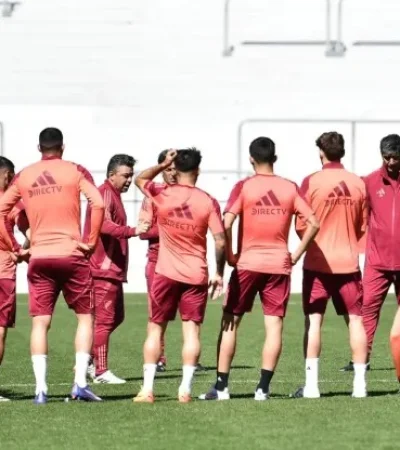 River se prepara para enfrentar a Colo Colo.