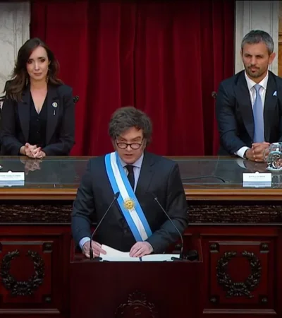 El Presidente explicó en el Congreso el Presupuesto 2025.