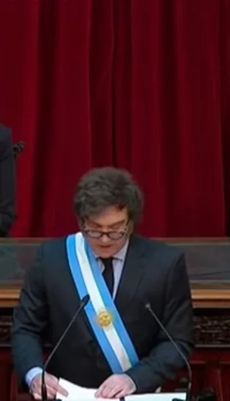 Presentación en el Congreso