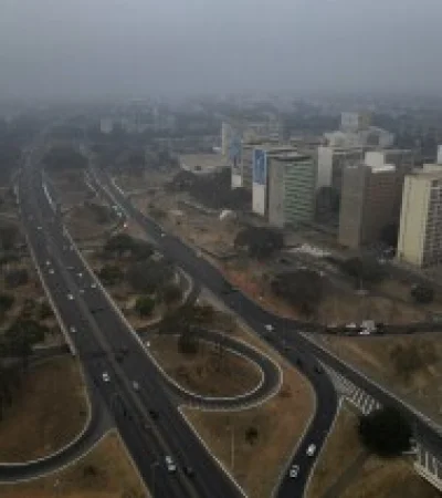La capital brasileña se encuentra envuelta en un humo tóxico, aunque todavía no se informan evacuaciones.