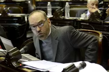 "No me siento héroe: si un país necesita héroes, es porque tiene dificultades"