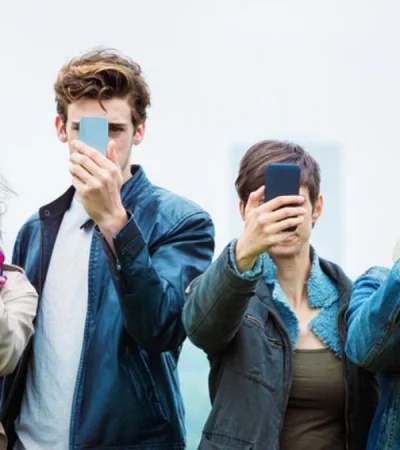 Dependemos de ellos. Y cuando se nos pierden, se nos acaba el mundo