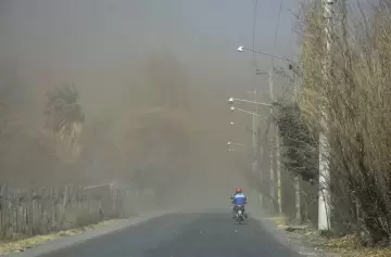 ¡Ráfagas de más de 60 km/h! Mendoza bajo alerta amarilla por el Zonda