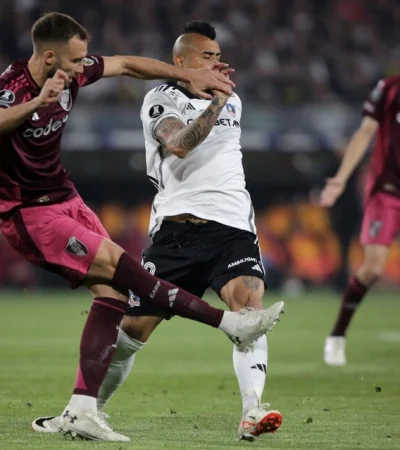 Pezzella y Vidal en un duelo repetido en este encuentro