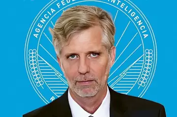 El titular de la SIDE dijo que no gastó los $100.000 millones otorgados por DNU