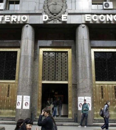 En el Palacio de Hacienda defienden el proyecto enviado al Congreso. (Foto: web)