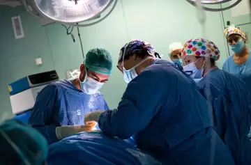 Médicos y enfermeros mendocinos serán remunerados por su productividad