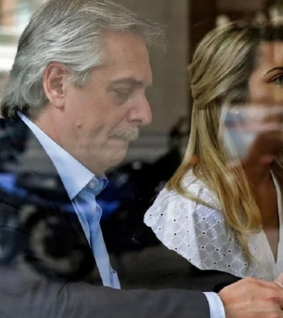 Se conocieron mensajes de whatsapp de Alberto Fernández con la madre de Fabiola