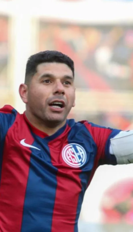 San Lorenzo le pidió la renuncia a Néstor Ortigoza.