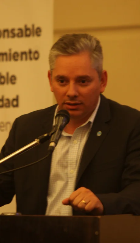 Emilio Guiñazú.