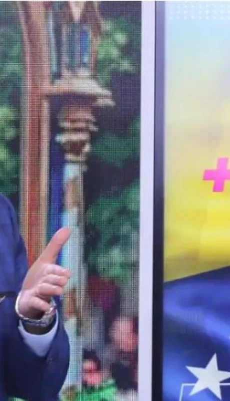 Nicolás Maduro no perdió la oportunidad para mofarse del exdiplomático y la carta de aceptación que tuvo que rubricar para partir a España.