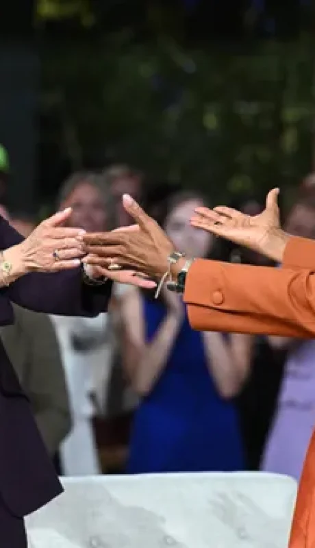 Oprah Winfrey puso la animación en el evento político de la vicepresidenta y se dieron declaraciones picantes.